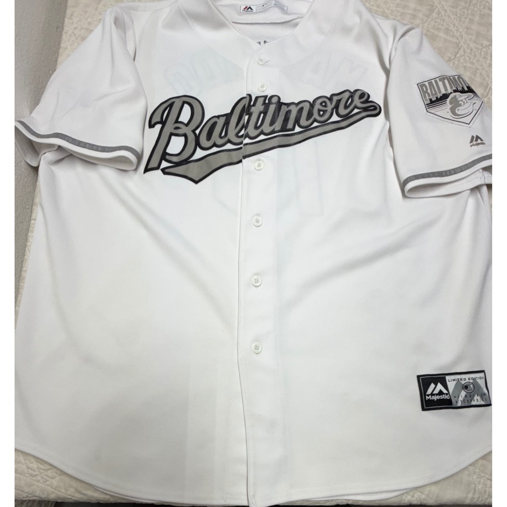 Majestic Baltimore Orioles Manny Machado Jersey Mens 2XL White Grey Limited